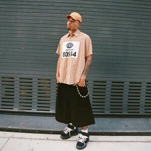 The GV Gallery “shorts that look like pants”